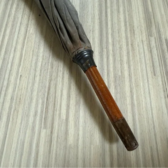 Vintage Gucci Umbrella EUC - Picture 6 of 8